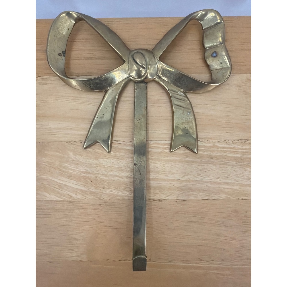 Vintage Solid Brass Bow Wall Hook Decorative Ribbon Wreath Hanger Gold Tone
